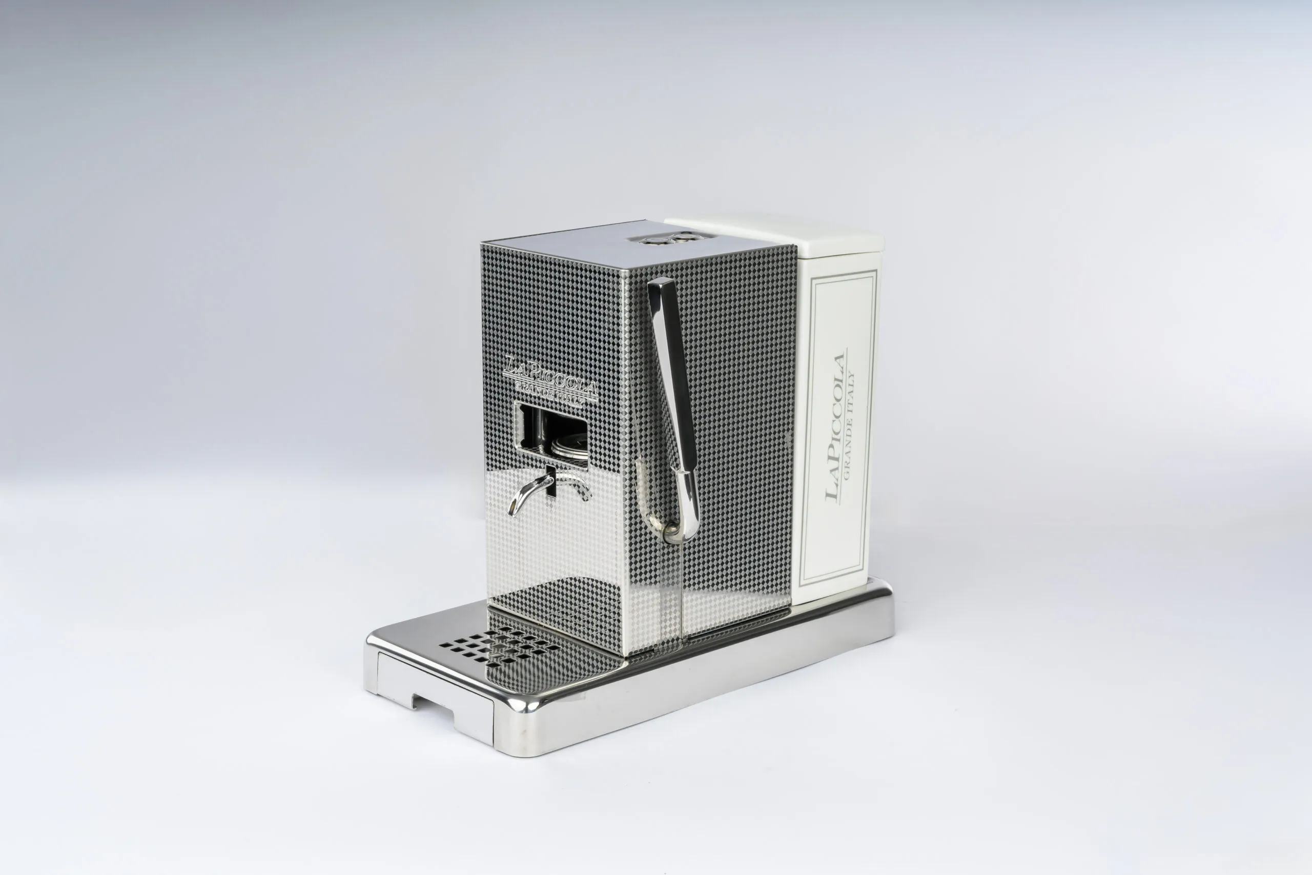 Кафе Машина La Piccola Perla  автоматична с керамичен резервоар
